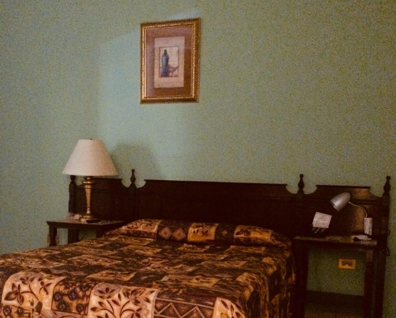 Hotel El Dorado Sabinas Екстериор снимка